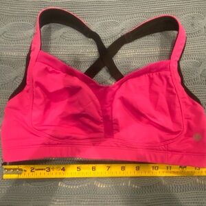 Fuschia purple Lululemon running bra size 34DD 34 E